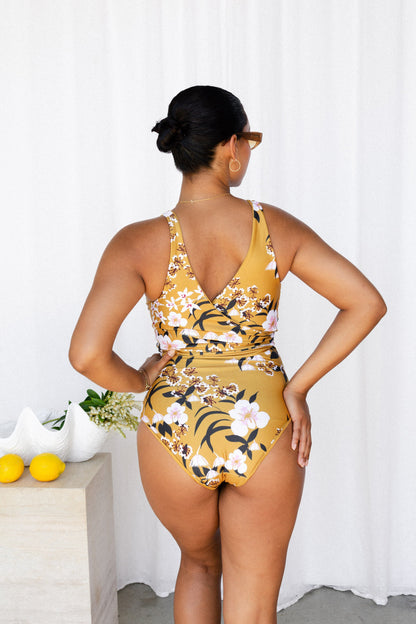 Backside pose to to show bum coverage of bikini