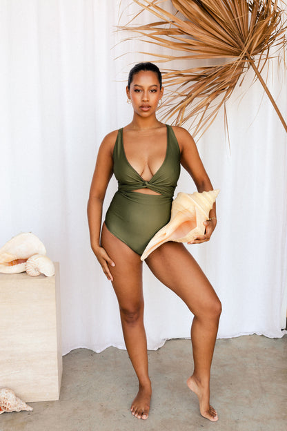 Tea Tree Reversible Bikini Wrap Top (Chest Piece) - Second/Sample